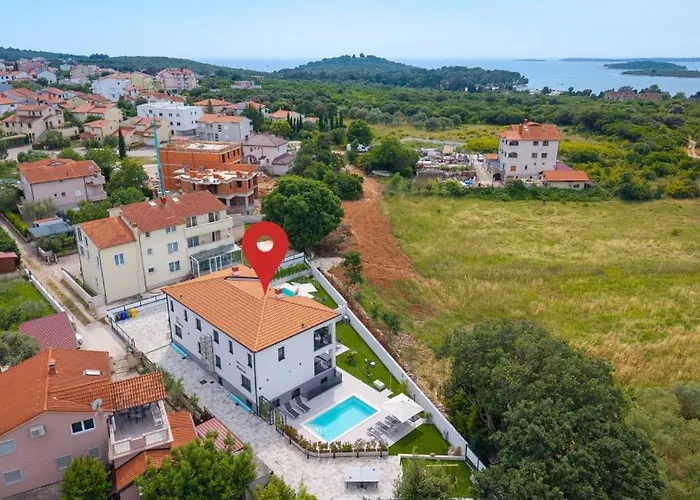 Antares By Guide * Пула