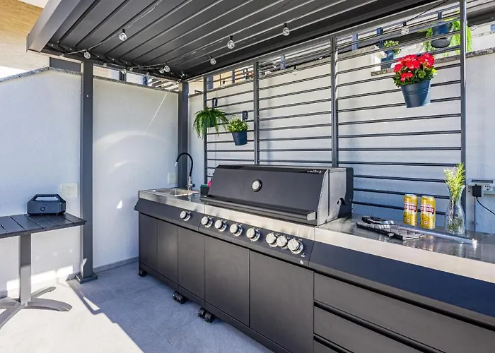 Antares By Guide Вилла Пула