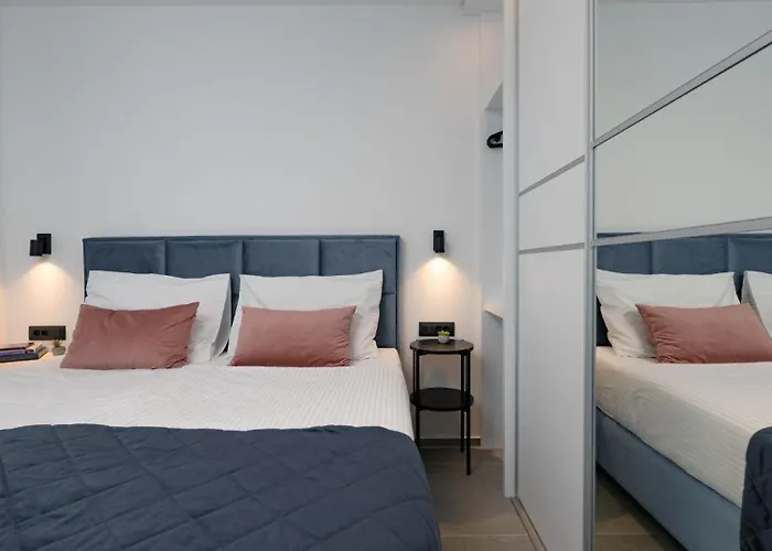 Antares By Guide Pola