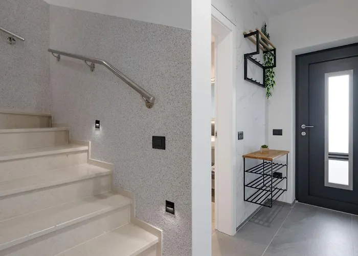 Antares By Guide Villa *