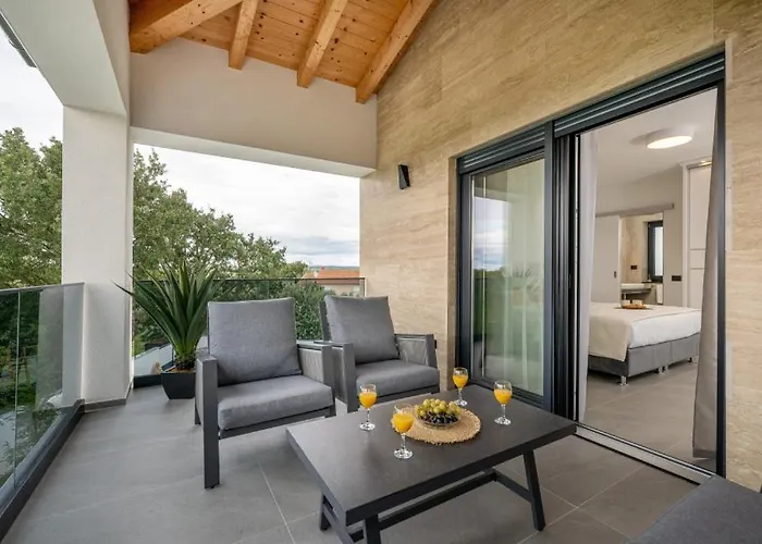 Antares By Guide Villa *