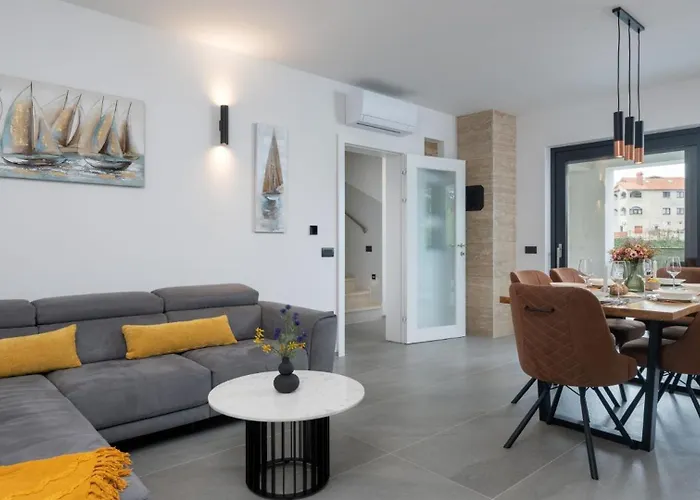 Villa Antares By Guide