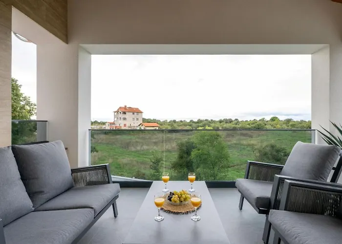 Antares By Guide Villa *